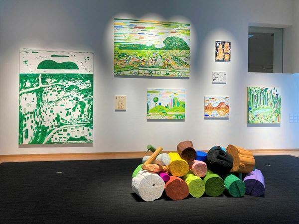 ラーニングやメンタリングを通してアーティストの育成・支援を行う「三菱商事アート・ゲート・プログラム」支援アーティスト6組による展覧会が開催中