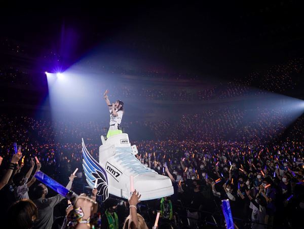 【ライブレポート】水樹奈々、841日分の想いが詰まった有観客公演「最高に弾けられる幸せな時間を作っていきたい」