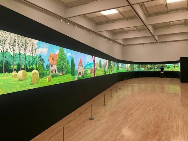 全長90メートルに及ぶ大作でノルマンディーの四季をめぐる　『デイヴィッド・ホックニー展』レポート