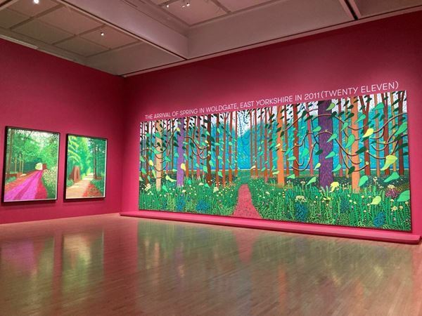全長90メートルに及ぶ大作でノルマンディーの四季をめぐる　『デイヴィッド・ホックニー展』レポート