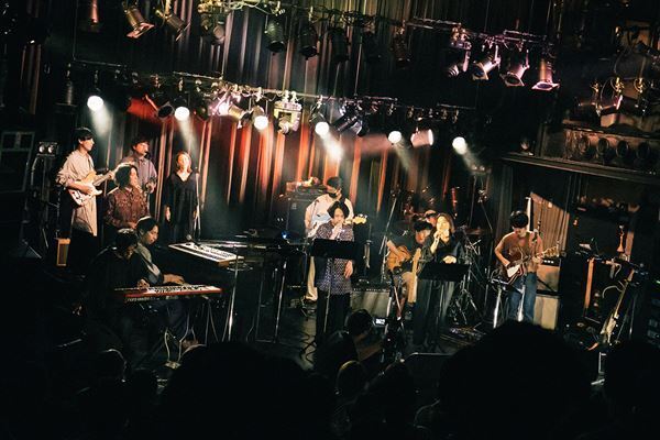 【ライブレポート】Bialystocks自主企画ライブ『音楽交流紀2』、楽曲の世界観に没入したツーマン