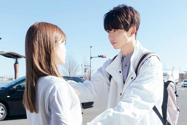 Snow Man岩本照が自身の恋愛観や関わってきた人への感謝の想いを語る　映画『モエカレはオレンジ色』インタビュー