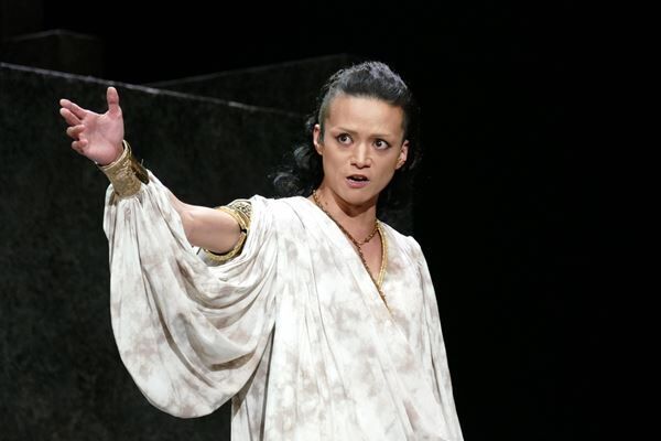三浦涼介「存分に汗をかきたい」　主演舞台『オイディプス王』が7月8日に開幕
