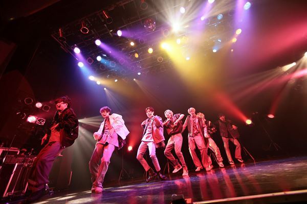 ボーイズグループ界の新星WARPs ROOTSが今話題！ ライブ&メンバーの魅力を徹底解剖