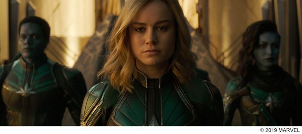 スタン・リー仕様の特別オープニングも　『キャプテン・マーベル』冒頭から8分間の本編映像公開