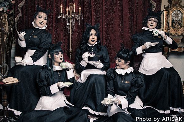 東京ゲゲゲイ歌劇団 Vol.Ⅲ『黒猫ホテル』東京公演が開幕