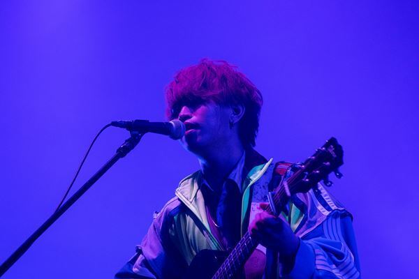 きゃない、東名阪ツアー東京公演レポート　メジャーデビュー＆地元凱旋ライブも発表