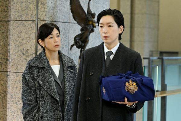 火花を散らす女検事と女弁護士！ 『連続ドラマW フィクサー Season2』は女たちの戦いに注目！