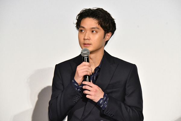 映画『渇水』完成披露舞台挨拶レポート　生田斗真「この映画は新しい時代の女優さんを発見してもらう映画」