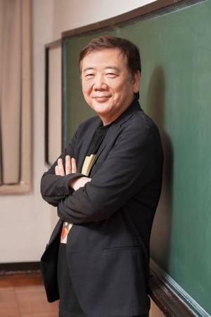 『ロミオとロザライン』作＆演出・鴻上尚史インタビュー「川崎皇輝が誠実に愛し、あがく姿が観客の胸を打つ」