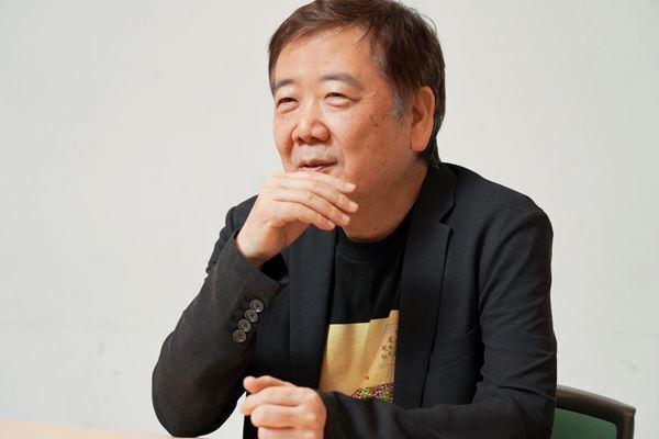 『ロミオとロザライン』作＆演出・鴻上尚史インタビュー「川崎皇輝が誠実に愛し、あがく姿が観客の胸を打つ」