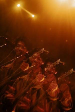 さくらしめじ、秋ツアーファイナルを憧れのUSEN STUDIO COASTで開催「一緒に未来の光を灯していきましょう」