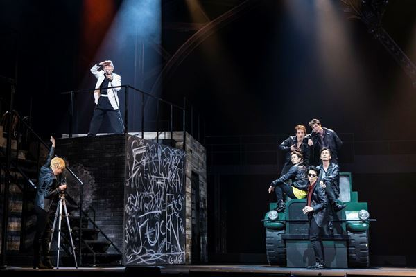 東京公演が本日開幕　ビートルズの創成期を描く舞台『BACKBEAT』オフィシャルレポート