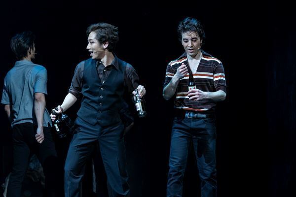 東京公演が本日開幕　ビートルズの創成期を描く舞台『BACKBEAT』オフィシャルレポート