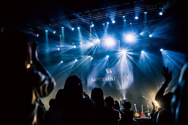 「僕らが繋いだ愛は簡単には消えない」MORISAKI WIN JAPAN FLIGHT TOURレポート