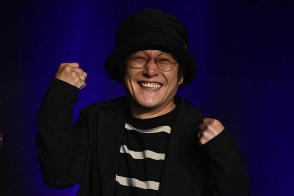 佐藤流司「不満、持ってきてください。吹っ飛ばしますから」　キャスト集結の舞台『呪術廻戦』製作発表レポート