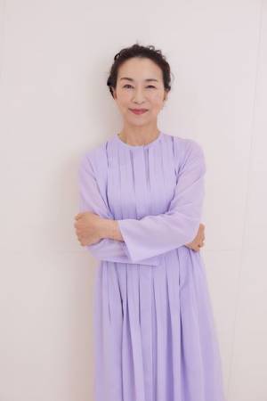 原田美枝子インタビュー　ショーン・ホームズ演出『桜の園』は、どんな相乗効果が生まれるのか今から楽しみ