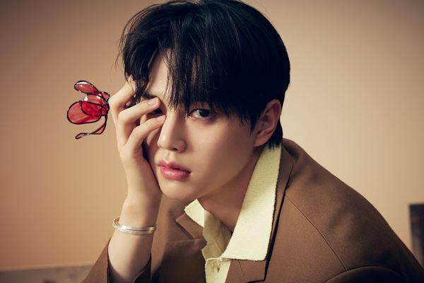 岩田剛典&ソン・ガン スペシャル対談公開　夢の妄想トーク披露や意外な共通点も明らかに