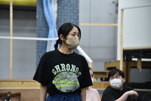 怒涛の大どんでん返しに圧倒！ まもなく開幕の『仮面山荘殺人事件』通し稽古レポート