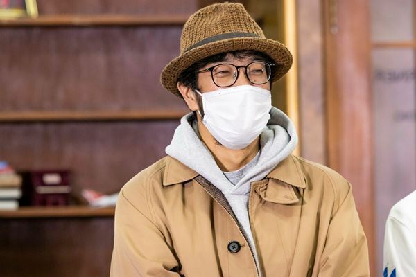 兄弟感の強い浜中文一&室龍太、軽快でおしゃれな上口耕平&水田航生『ダブル・トラブル』公開稽古レポート