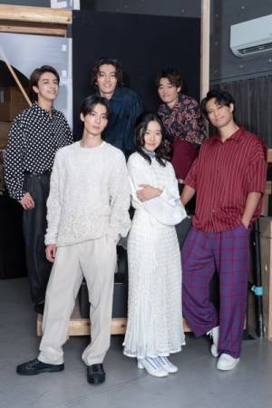 新たな『ロミオとジュリエット』像を　高杉真宙、藤野涼子らキャスト6人が語る！