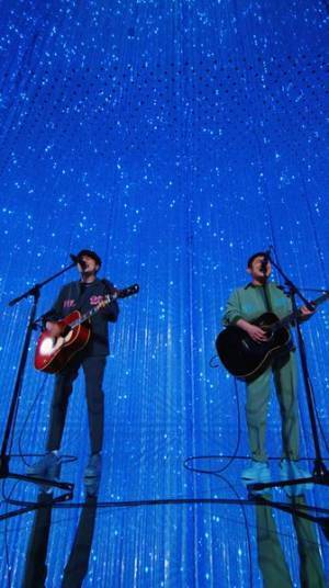 ゆず、体験型アートミュージアム「チームラボプラネッツ」で初のTikTok LIVE開催　最大同時接続者数4万人、総視聴者数22万人記録