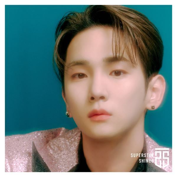 SHINee、さまざまな場所で踊りはしゃぐ「SUPERSTAR」MVティザー公開