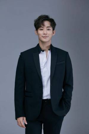 韓国の人気ミュージカル『DEVIL』日本再演決定　中川晃教が続投＆マイケル・K・リーとのWキャストに