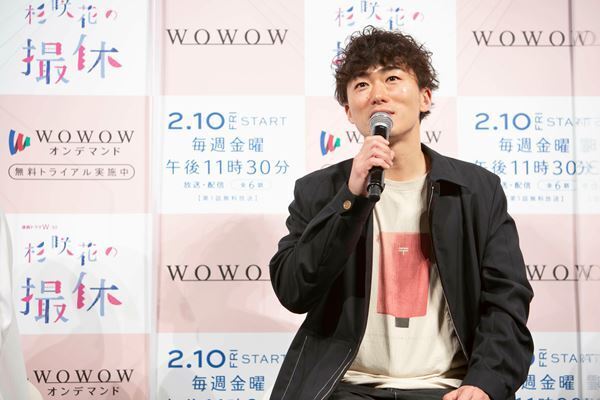 杉咲＆監督らが登壇『杉咲花の撮休』完成披露試写会レポート「自分と共演するシーンは不思議な気持ちに」