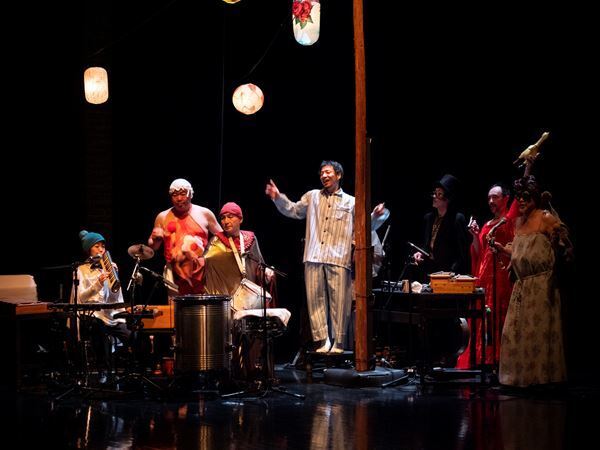 SPAC半年ぶりの公演再開！ みつばちの生体と神秘の物語『みつばち共和国』が開幕