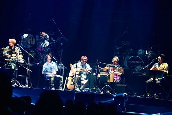 【オフィシャルレポート】MONGOL800×WANIMAが対バンツアー完走「ワニパチと一緒にあそびーましょー！」