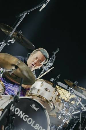 【オフィシャルレポート】MONGOL800×WANIMAが対バンツアー完走「ワニパチと一緒にあそびーましょー！」