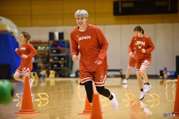 東京五輪銀メダル組とアジアカップV5組が、女子バスケワールドカップ予選でついに融合！