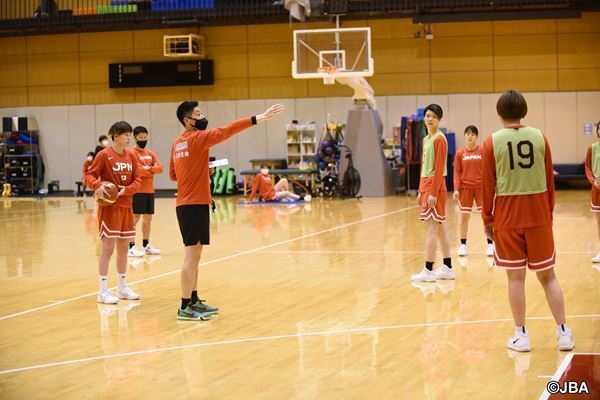 東京五輪銀メダル組とアジアカップV5組が、女子バスケワールドカップ予選でついに融合！