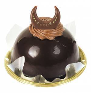 ケーキから“恐竜”を発掘!?　不二家でキャラクターケーキが並ぶフェア開催