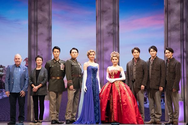 「ふたりでアーニャに向き合ってこれた」　葵わかな&木下晴香主演ミュージカル『アナスタシア』上演中