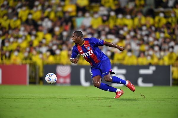 大事な次を制するのは6発大勝後のFC東京か？　公式戦4連敗中の2位・横浜F・マリノスか？