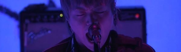 【ライブレポート】XRライブ初体験のBLUE ENCOUNTが「NeoMe Live Special」に登場「進んでいけばまだ新鮮な場所に出会える」