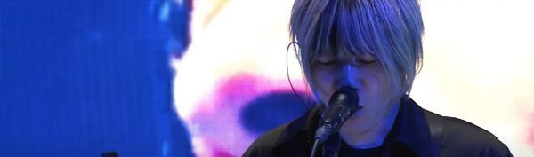 【ライブレポート】XRライブ初体験のBLUE ENCOUNTが「NeoMe Live Special」に登場「進んでいけばまだ新鮮な場所に出会える」
