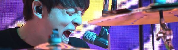 【ライブレポート】XRライブ初体験のBLUE ENCOUNTが「NeoMe Live Special」に登場「進んでいけばまだ新鮮な場所に出会える」