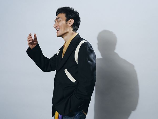 草彅剛の自然体で生きる方法「大人も“毎日が夏休み”でいい」