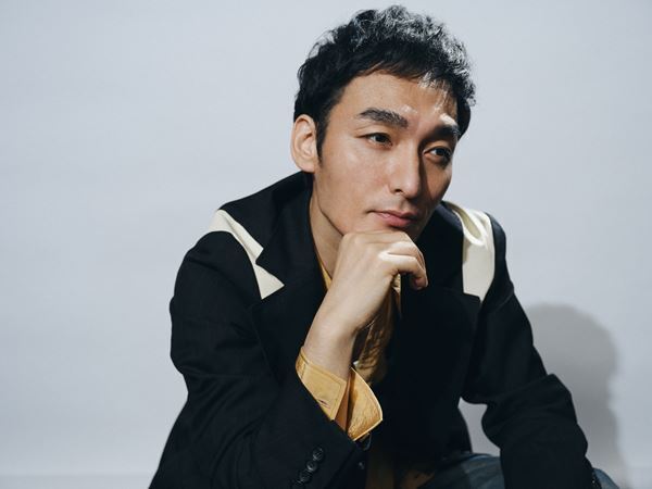 草彅剛の自然体で生きる方法「大人も“毎日が夏休み”でいい」