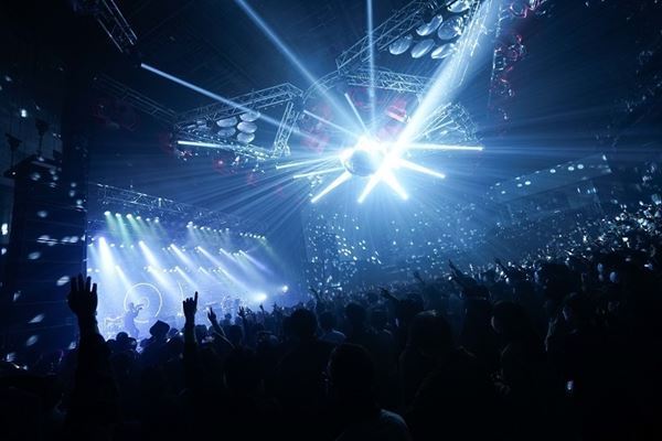 THE SPELLBOUND、ワンマンライブでファーストアルバムリリースを発表