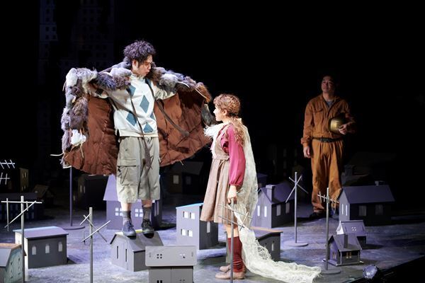 観劇後も想像が無限に広がる舞台　子どもも大人も楽しめる『メルセデス・アイス MERCEDES ICE』開幕