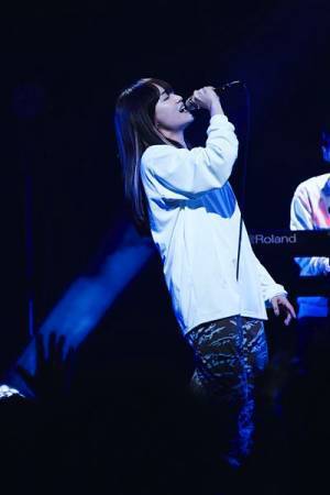 『HIGH FIVE 2023』福岡公演オフィシャルレポート　Omoinotake×iriが打ち上げた、音楽という花火