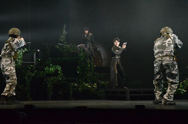 救うべきは全人類か愛する人か!? 玉城裕規×菊池修司W主演の舞台『HELI-X Ⅲ』観劇レポート