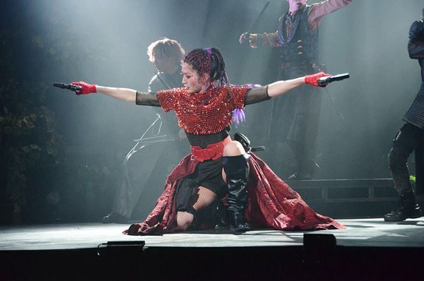 救うべきは全人類か愛する人か!? 玉城裕規×菊池修司W主演の舞台『HELI-X Ⅲ』観劇レポート