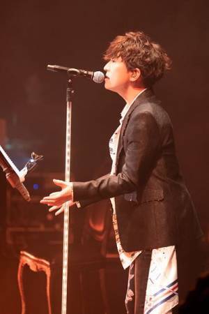 TETSUYA　Billboard Live TOKYO 1日目2nd STAGEライヴレポート「本当に今、音楽が楽しい！」