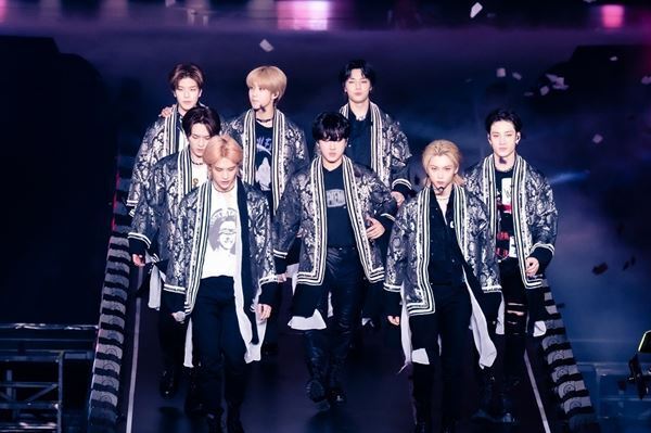 Stray Kidsの日本アンコール公演が開幕、2日間で10万人が熱狂「STAYの声が生で聞けてこれ以上に嬉しいことはない」