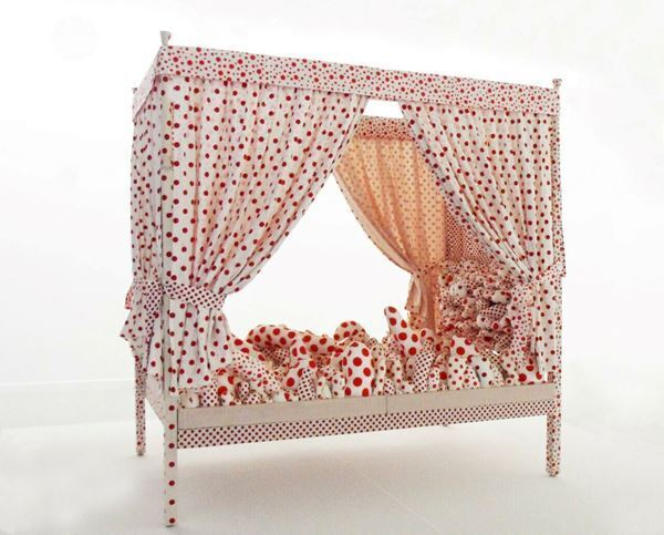 「部屋」をめぐる表現をあらためて見つめ直す『部屋のみる夢』1月28日より開催